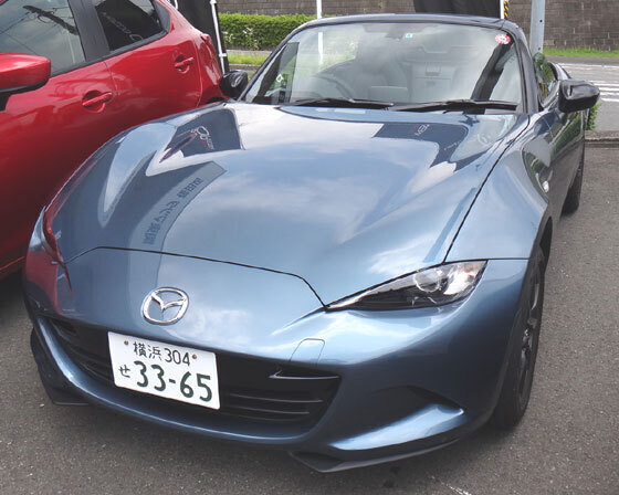 blog15.6.10roadsterf.jpg